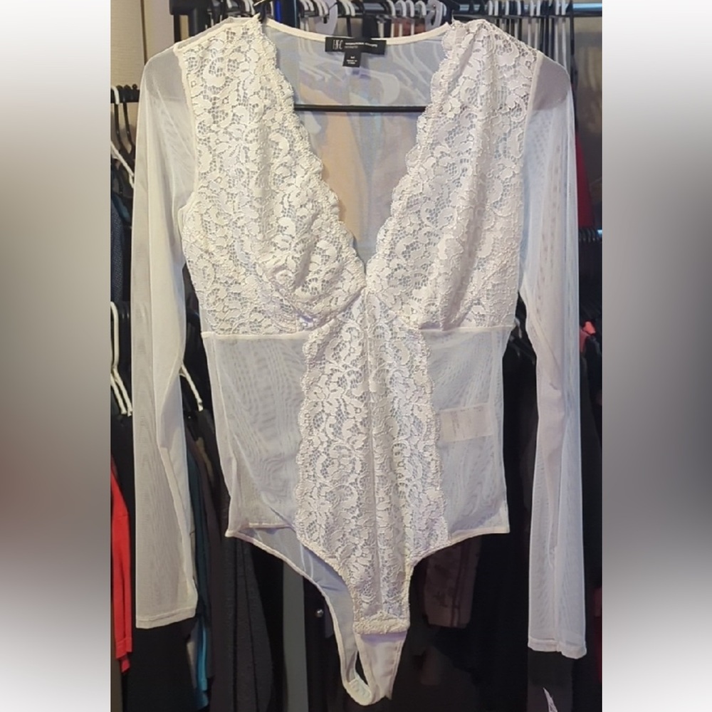 ✨🤍 INC International Concepts White Lace Mesh Long Sleeve Bodysuit | Size M 🤍✨